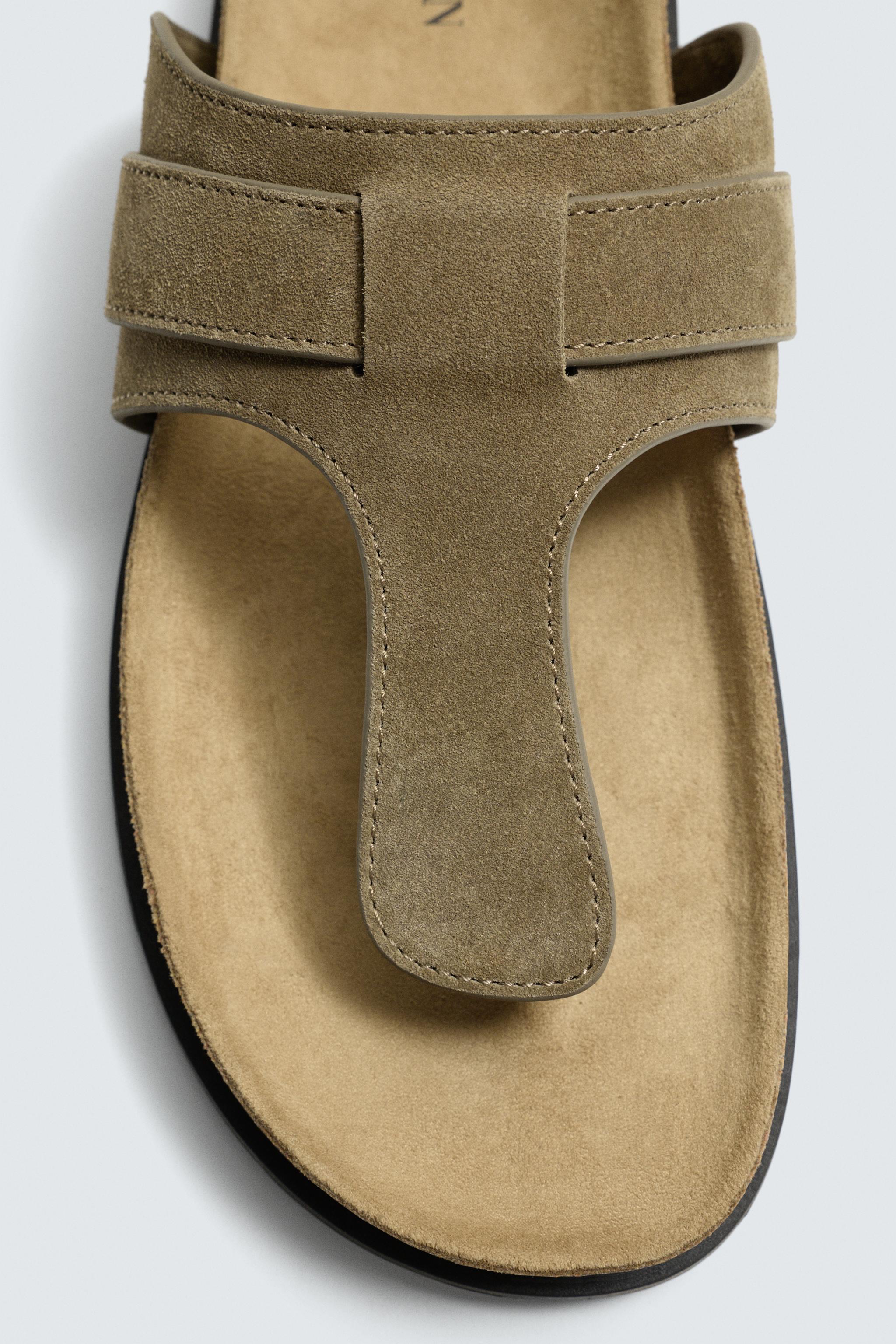 LEATHER SANDALS